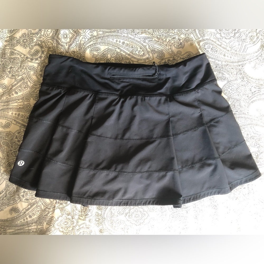 Lululemon Athletica Pace Rival Black Mini Skirt